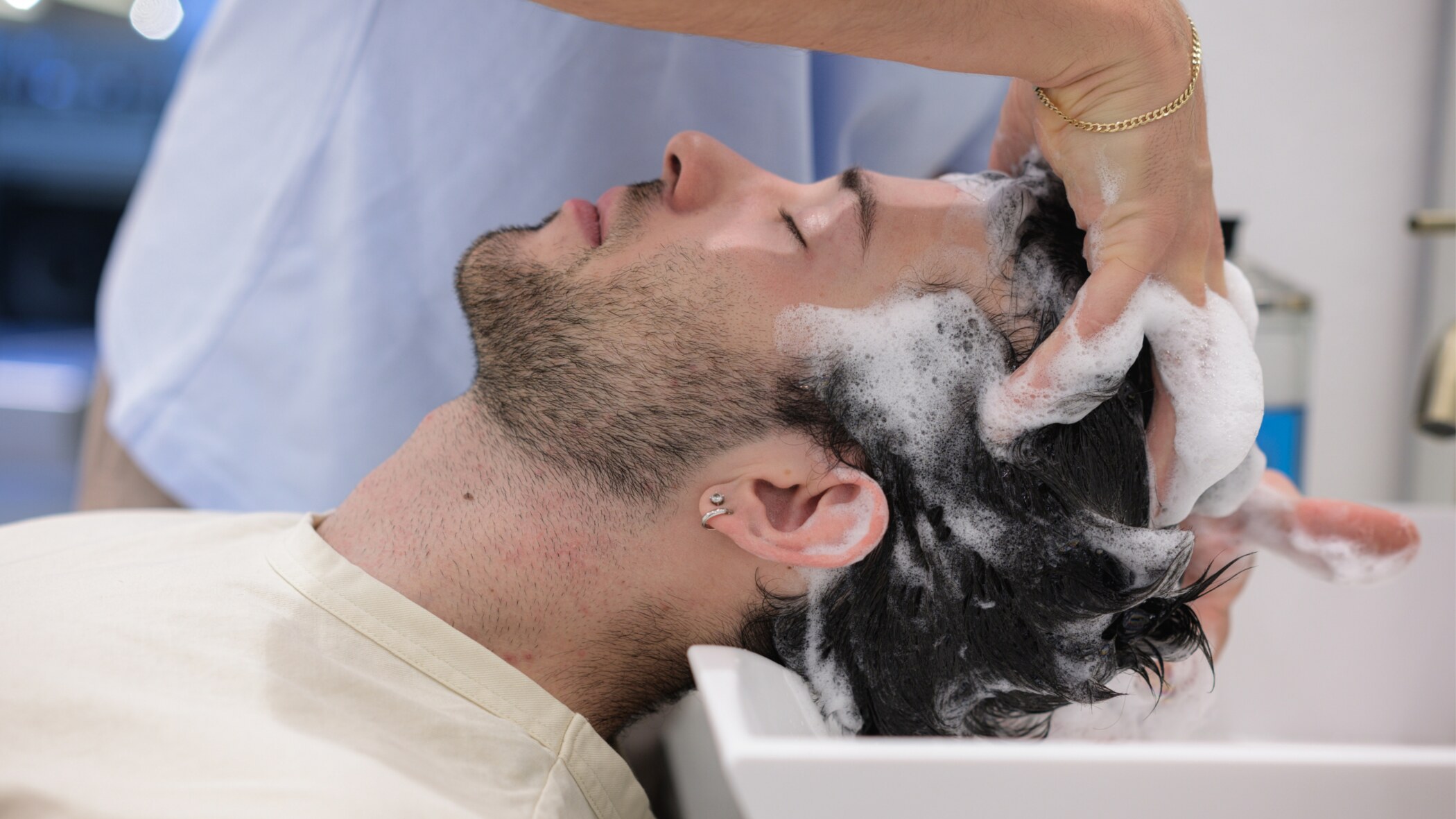 Quanto spesso dovresti lavarti i capelli? lavaggio capelli 2